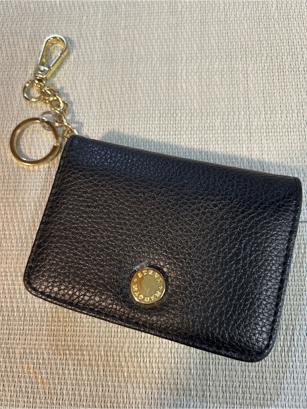 Steve Madden Black Pebbled Leather Key & Card Holder with Gold Hardware